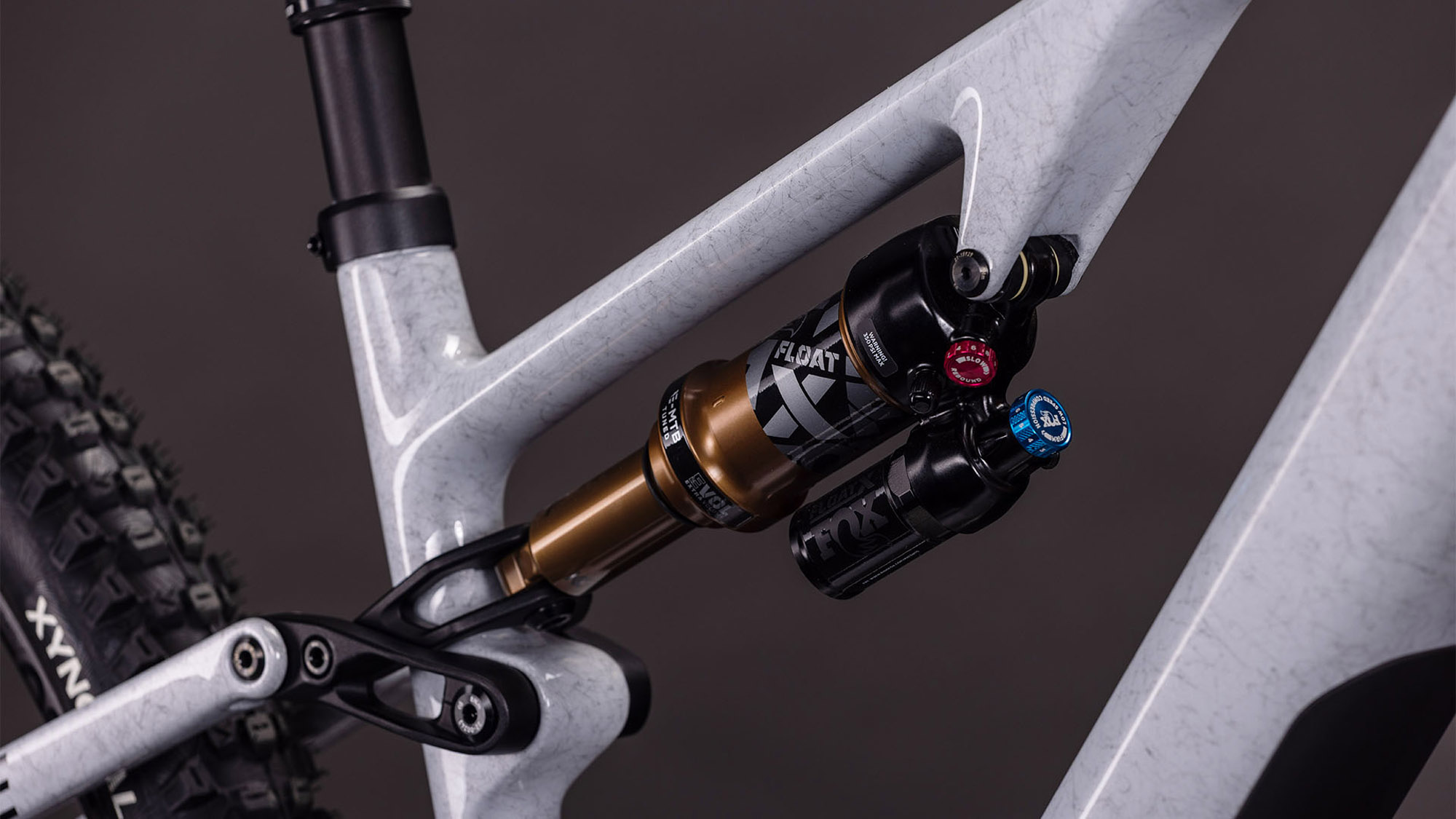 Cube AMS Hybrid ONE44 C:68X SUPER TM 400X foggrey'n'fibre
