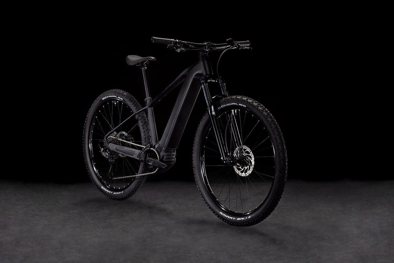 Cube Reaction Hybrid ONE 800 blackline