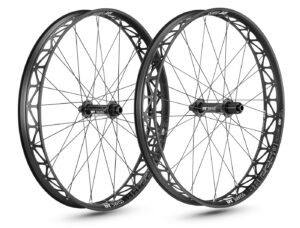 DT Swiss BR 2250 Classic 26" Fatbike Disc CL TA Shimano